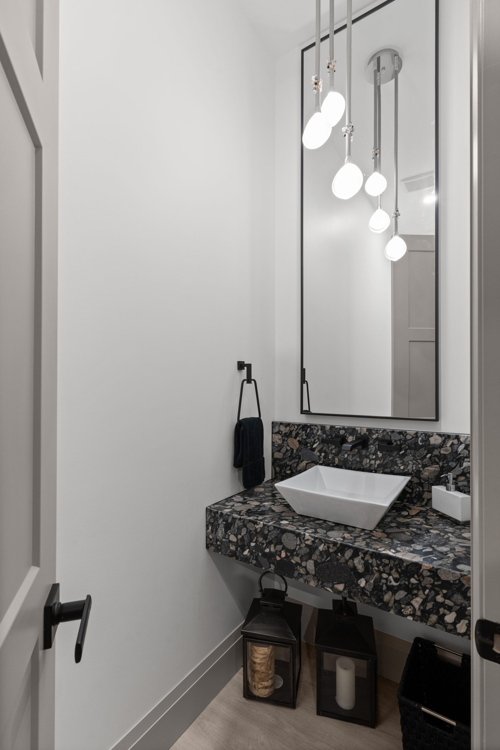 2 Peice bathroom with luxury finishes built by Concord Custom Homes